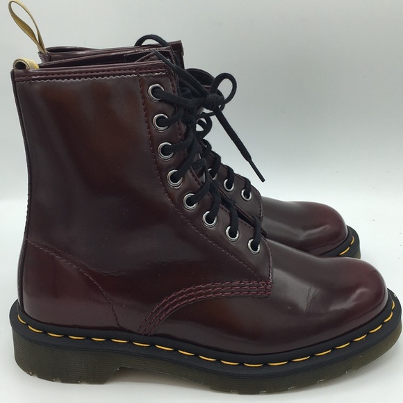 martens vegan 1460